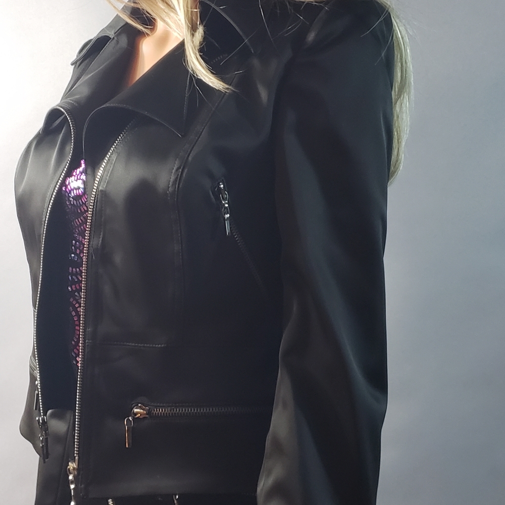 Bebe short zipper jacket Small size